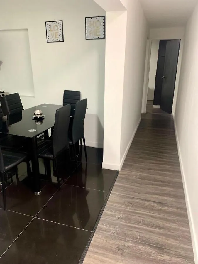 Estadio Apartamento Daire Medellín Kolombiya
